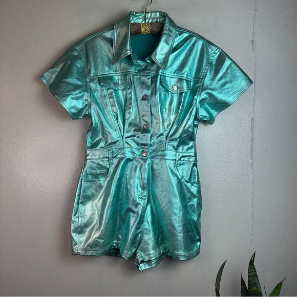 Pants - Peach Love California Women’s Turquoise Metallic Romper Sz M